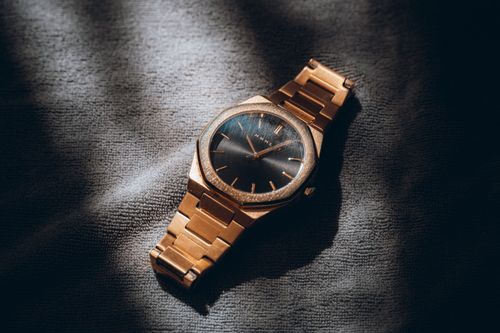 Meteorit als Zifferblatt-Material